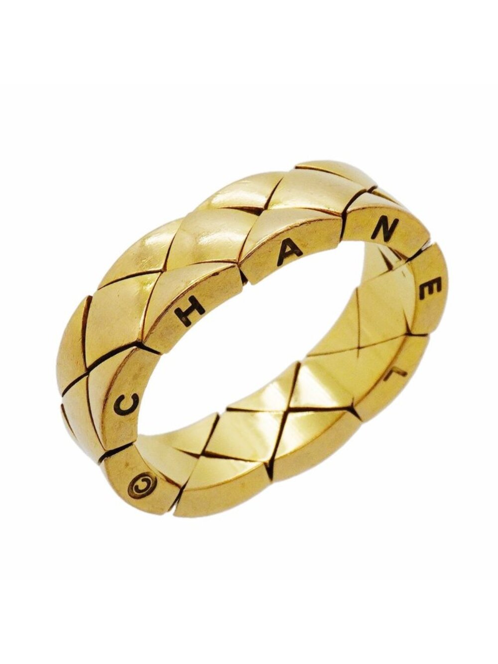 Chanel Ring Quilted 18K Yellow Gold